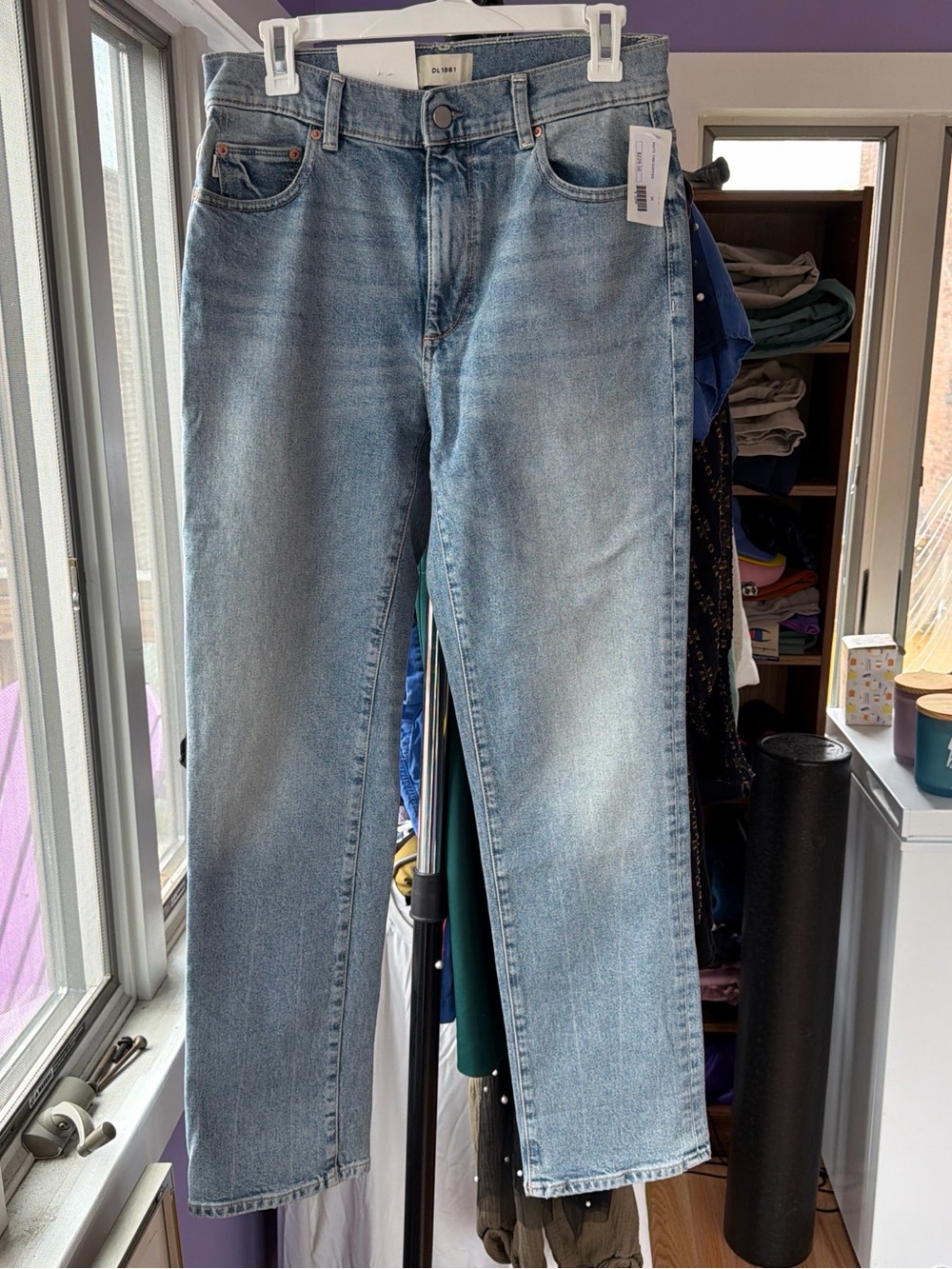 DL1961 Patti Straight High Rise Jeans in Light Blue Size 28 NWT